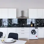 V86 - Stunning Sea View 2br In Historic Апартаменты *