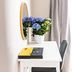 Апартаменты V86 - Stunning Sea View 2br In Historic *